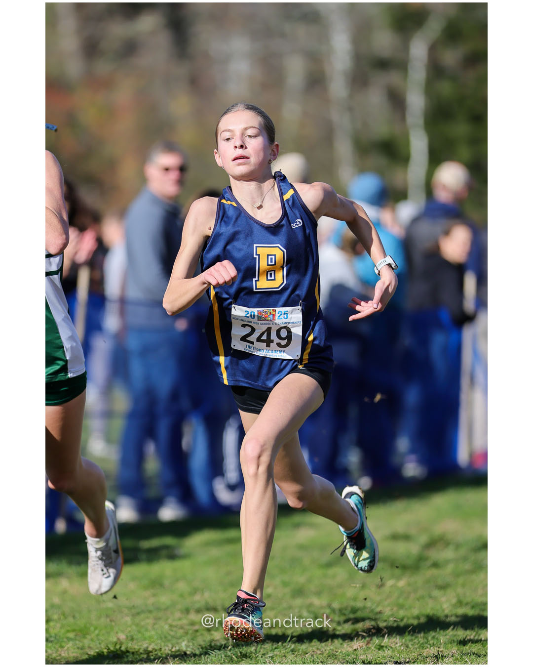 Charlotte Ford, Barrington High School, P224, 23:46.65 - New England Cross Country State Championship - Thetford Vt - November 8, 2025 File: ./dir-1-Girls-Championship/251108-2025-New England-Cross-Country-Championships-Thetford-VT-396-296A6718.jpg Charlotte Ford, Barrington High School, P224, 23:46.65 - New England Cross Country State Championship - Thetford Vt - November 8, 2025 – 20…